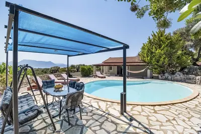 Image de Villa Jimmy's Katomeri 3 avec vue sur la mer, Wi-Fi et climatisation