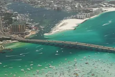 Image de Sandpiper Cove unit 9138 with beach service