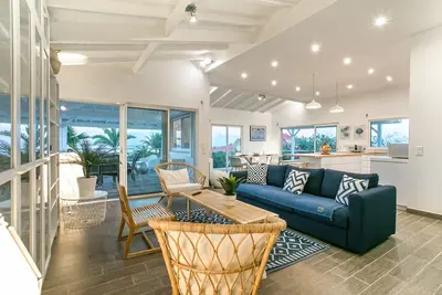 Image de Villa Alanca Orient Bay Saint Martin. Vue Mer.