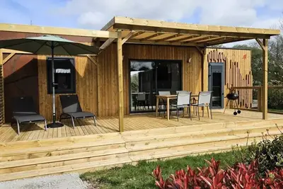 Image de Mobil-Home Elégance 3 Pièces 4 Personnes Climatisé + Tv