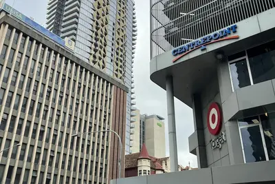 Image de entire 2 Br apartment city central