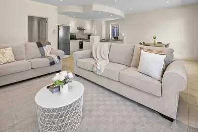 Image de Beaumont Bliss: 4br/2. 5ba Family Retreat