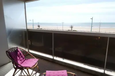 Image de Studio alcôve à Saint Jean de Monts avec balcon et garage, proche plage