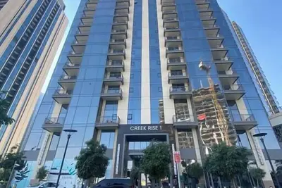 Image de Exclusive Two Bhk I Panoramic Creek View