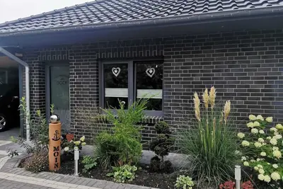 Image de Ferienwohnung Am Dock im Herzen von Augustfehn