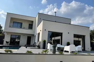Image de Villa contemporaine proche de Paris Contemporary villa close to Paris