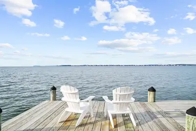 Image de Waterfront Sunset Bayview: sleeps 6