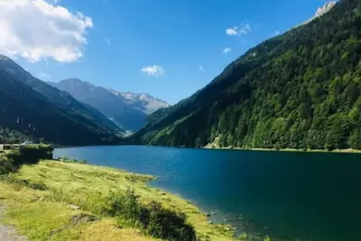 Image de Appartement Spacieux Avec vue sur le lac