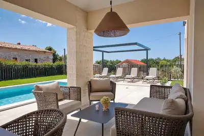 Image de Villa à Zamask avec 4 chambres à coucher, 8 couchages