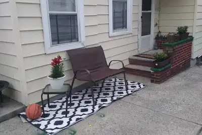 Image de Clean and comfortable entirely apartment near Jfk, Family oriented.