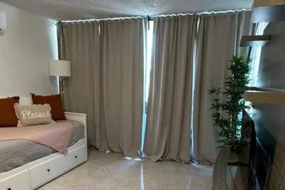 Image de hikhuhkuhuhk