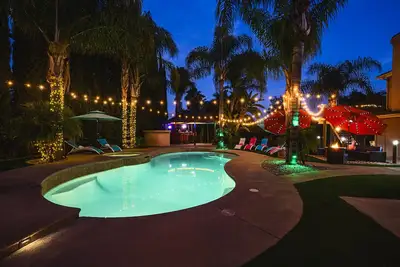 Image de 5br w\/Heated Pool & Spa ｜Mini Golf｜Kids Playhouse｜Monthly rental only