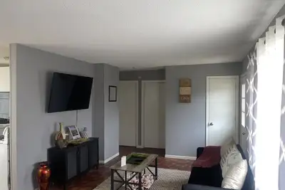 Image de Welcome to Miracle House, a family friendly home away from home.