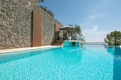 Image de Driftwood Luxury Suite by White Dream Villas\n