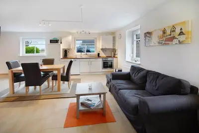 Image de The Nordbusch apartment in the idyllic harbor village of Nesse is perfect for an unforgettable vacation with your loved ones.