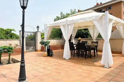 Image de Casa cerca Bcn, ideal empresas, 15min FiraBCN, A/C