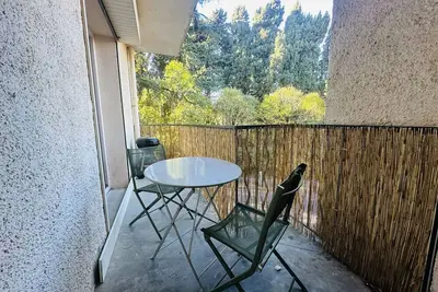 Image de Appartement T3 à Collioure, 200m de la plage, résidence calme avec parking et balcons