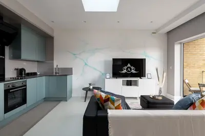 Image de June Stay for Contractors - Fully Equipped - Apartment 10