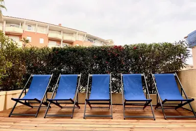 Image de Appartement 5 pers avec terrasse 30m2 *Quai Cléopâtre* Cœur Port Fréjus*