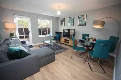 Image de Oxford's Most Stylish House - Garden & Parking