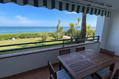 Image de Appartement Vue Mer Dans RÉSIDENCE Standing Avec Piscine