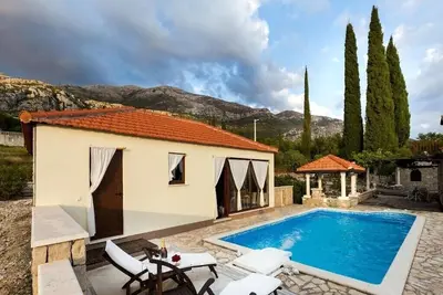 Image de Holiday Home Lazuština Paradise