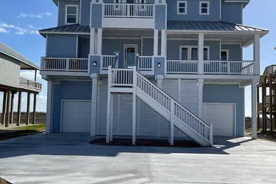 Image de Beachfront New Luxury Build-4b, 4. 5b, Elevator, near Surfside Beach, Freeport Tx