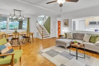 Image de Vintage 4br Retreat with Game Room & Fire Pit