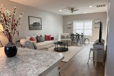 Image de Bridesmaids and Golfers- 4br 4 ensuite Ba; 3 kings, 3 twins