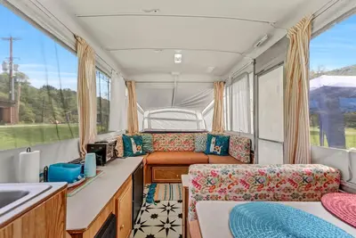 Image de Pop Up Camper on Ischua Creek @ Campground Adventures