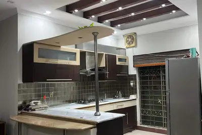 Image de Townhouse Upper Portion with 2 bedrooms, Family Sized Condo