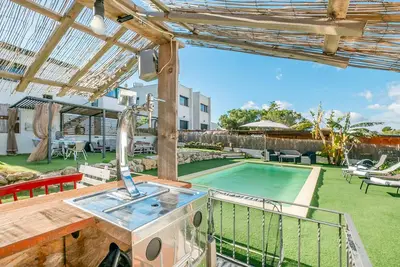 Image de Belle maison à Valldemar avec WiFi