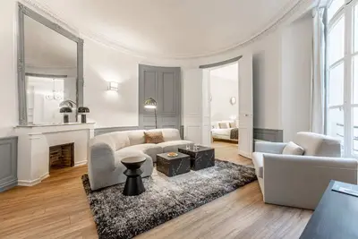 Image de Sweett | Opera 21 - Deux Chambres Appartement, Couchages 5