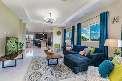 Image de Hilo Town Center home