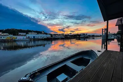 Image de Houseboat Benjamin + electric boat, max. 8 person