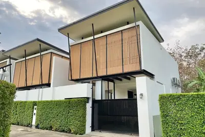 Image de Serenity Retreat: 3-Br Duplex Private Pool Villa