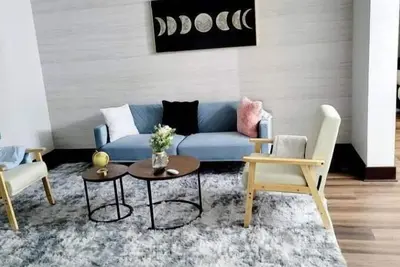 Image de New luxury apartment in Baltimore City near Jhu and the heart of  Hampden