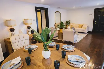 Image de Peaceful 4-Bedroom Escape sitting on 40 acres