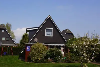 Image de 4 person vacation home in second row to the dike in Otterndorf