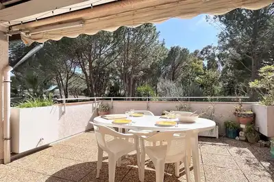 Image de Appt Duplex 3p avec Terrasse et Parking - Le Lavandou