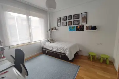 Image de Piso Ajardinado en Pamplona. Ideal Para Disfrutar dl Centro y d la Tranquilidad!