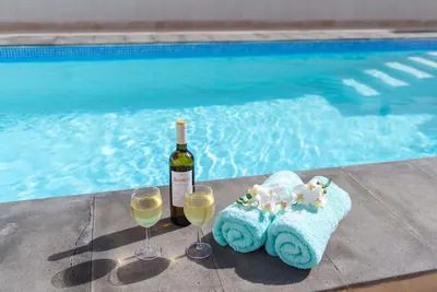 Image de Beautifully Furnished 2 bedroom/2 Bathroom Villa 15 Min Walk to Marina Rubicon.