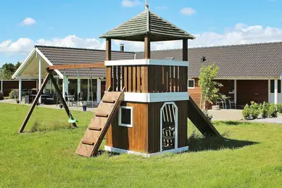 Image de Maison de vacances pour 14 a Idestrup-By Traum