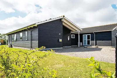 Image de Maison de vacances pour 16 a Ansager-By Traum