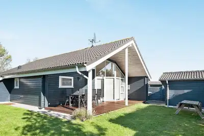 Image de Maison de vacances pour 6 a Juelsminde-By Traum