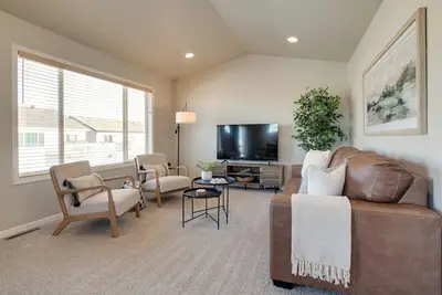 Image de Deer Creek Haven · Near I29 & I94 | Spacious 4br | Family Ready