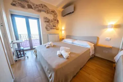 Image de Room in cozy B&B in Albidona