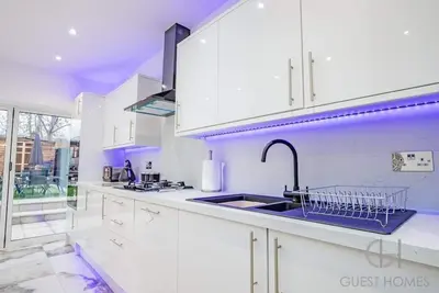 Image de Guest Homes | Broadland House
