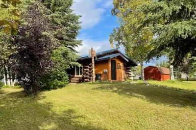 Image de Rustic Modern Cabin in Town+WiFi+Trails+Fire Pit