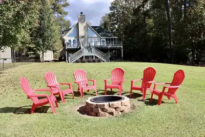 Image de Quiet Cove and Lakefront! Summer dates available!